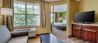 Extended Stay America Suites Raleigh RTP 4919 Miami Blvd