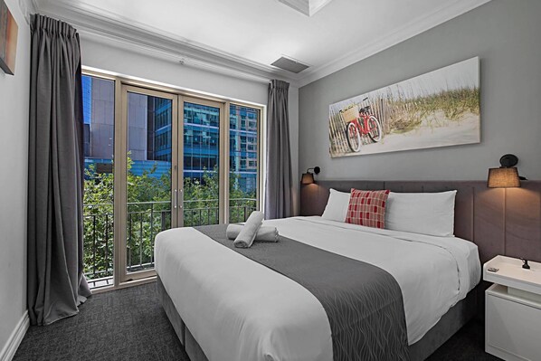 In-room safe, individually furnished, desk, soundproofing