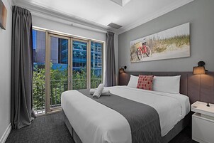 In-room safe, individually furnished, desk, soundproofing