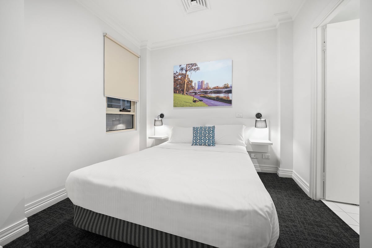 Standard Apartment, 2 Bedrooms | In-room safe, individually furnished, desk, soundproofing