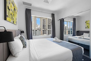 Deluxe Apartment, 1 Bedroom | Premium bedding, individually decorated, individually furnished - Comfort Apartments Melbourne Central (Melbourne)