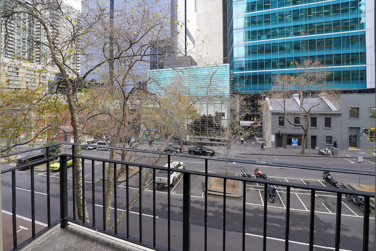 Deluxe Apartment, 2 Bedrooms | In-room safe, individually furnished, desk, soundproofing