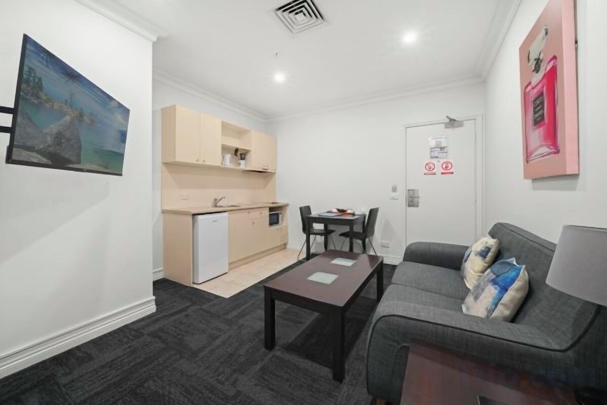 Living area | 50-inch Smart TV with digital channels