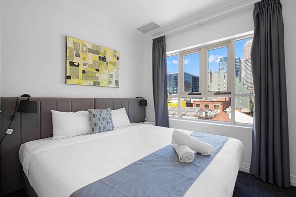 Appartement Deluxe, 1 chambre | Coffre-fort, ameublement unique, bureau, système d’insonorisation