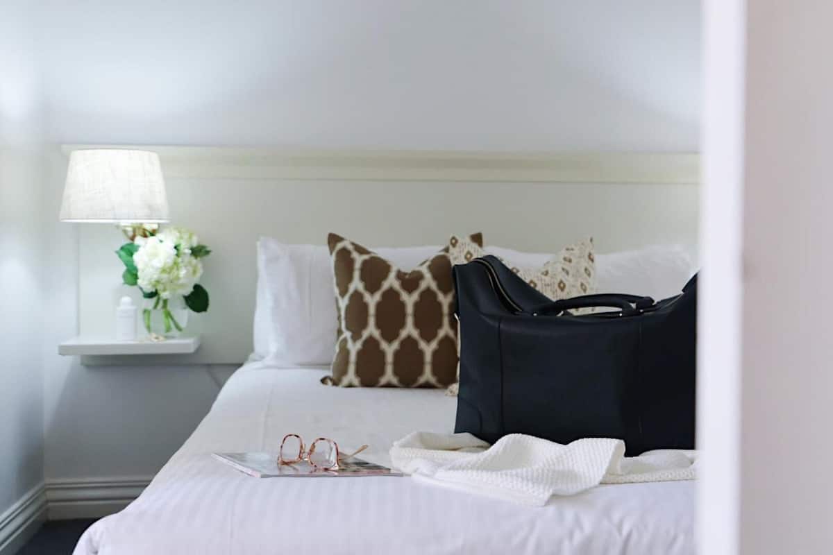 Appartement, 1 slaapkamer | Een bureau, een strijkplank/strijkijzer, babybedden, gratis wifi