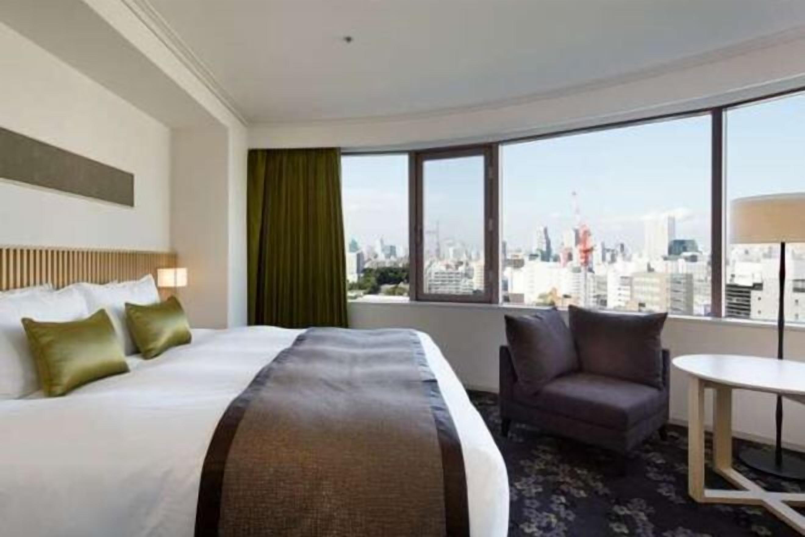 Down duvets, minibar, in-room safe, desk