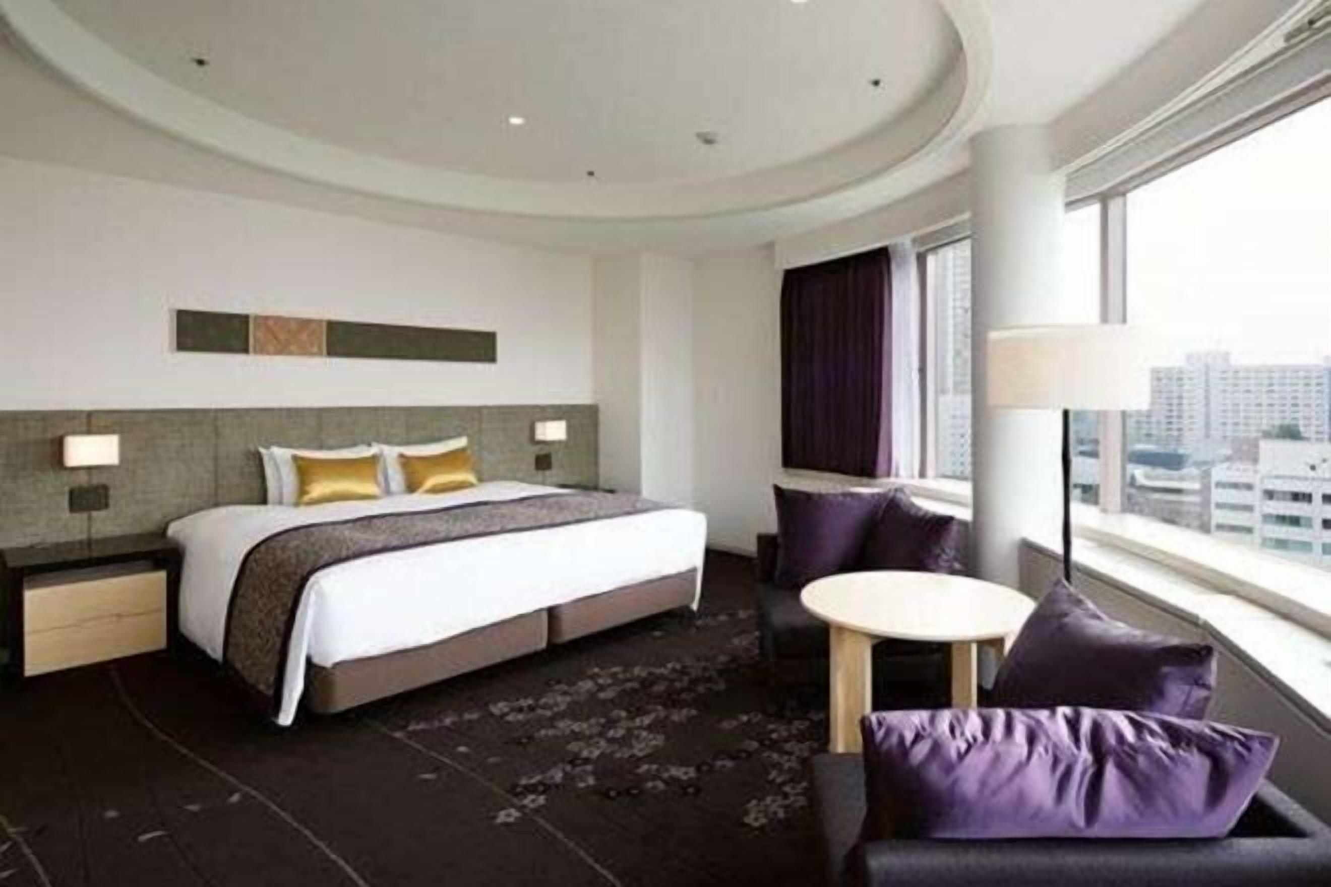 Down duvets, minibar, in-room safe, desk