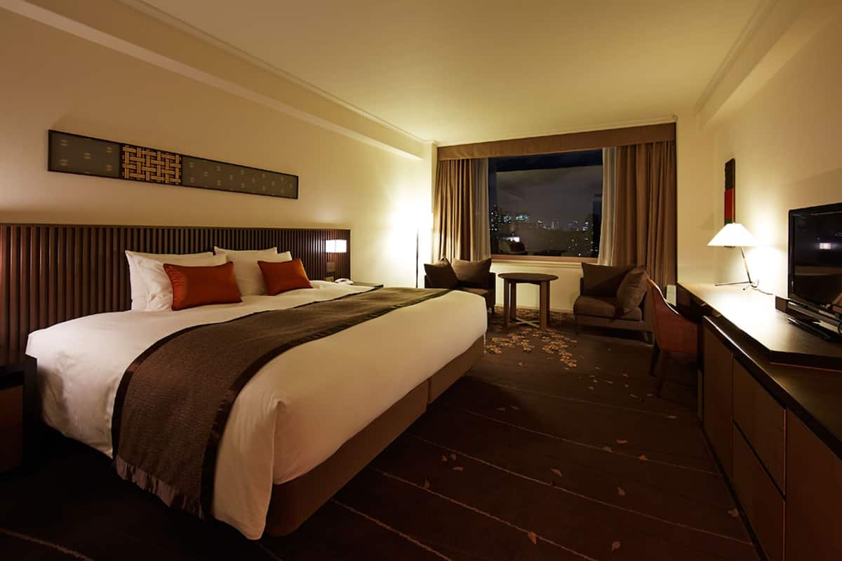 Down duvets, minibar, in-room safe, desk