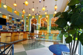 2 bars/lounges, lobby lounge, rooftop bar at The Tony Hotel South Beach