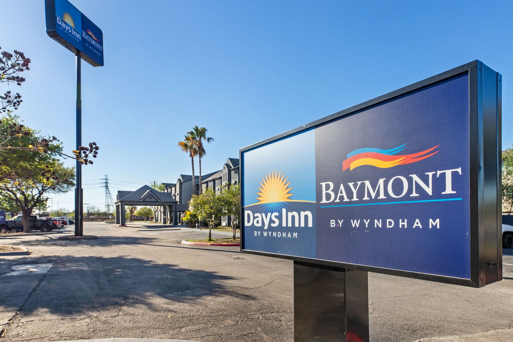 Foto - Day Inn by Wyndham San Antonio Downtown