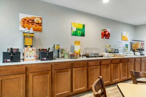 Café da manhã continental grátis todos os dias