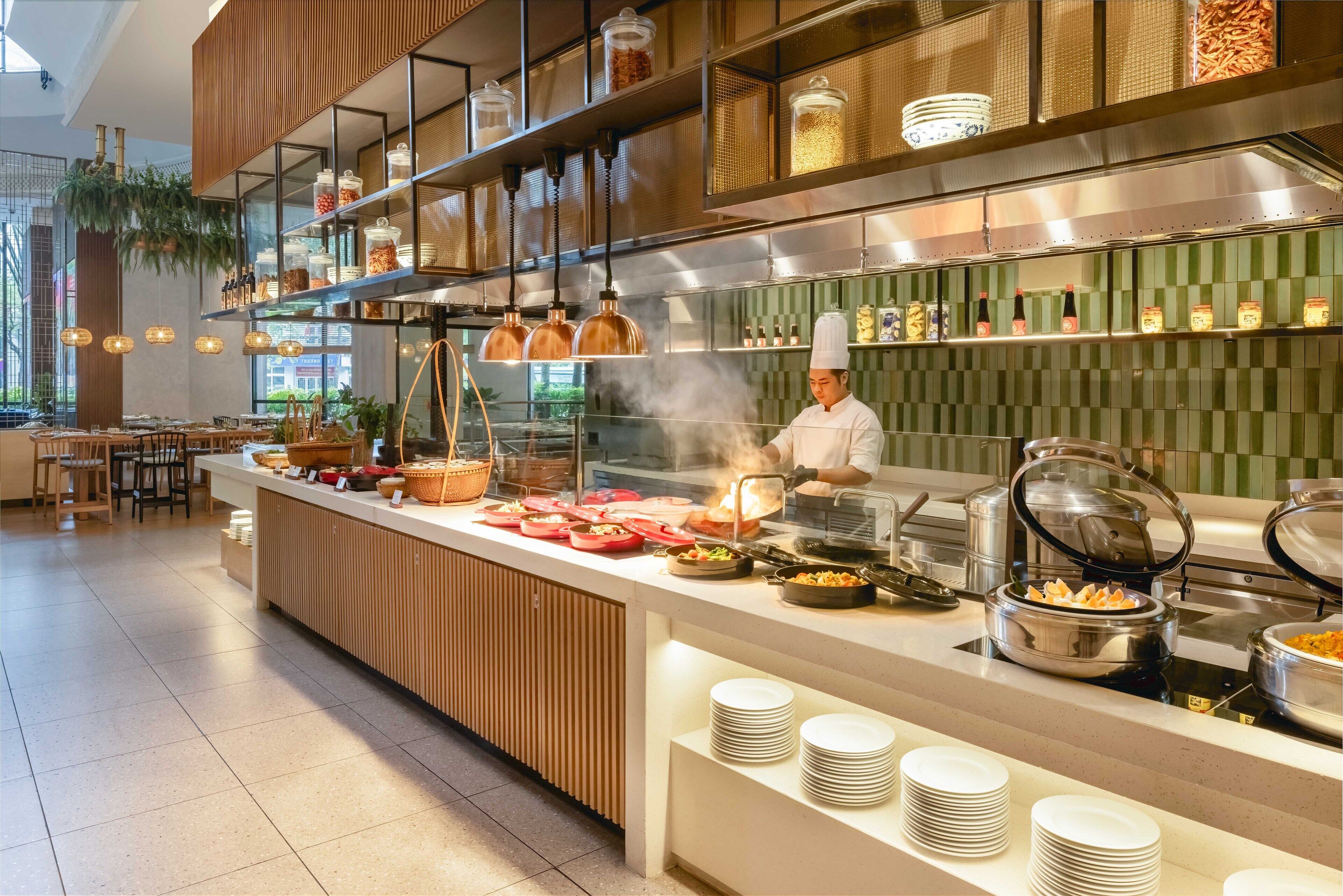 daily buffet breakfast (vnd 571725 per person)