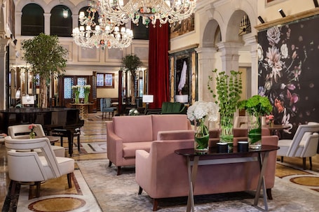 Lobby. NH Collection Venezia Grand Hotel Dei Dogi