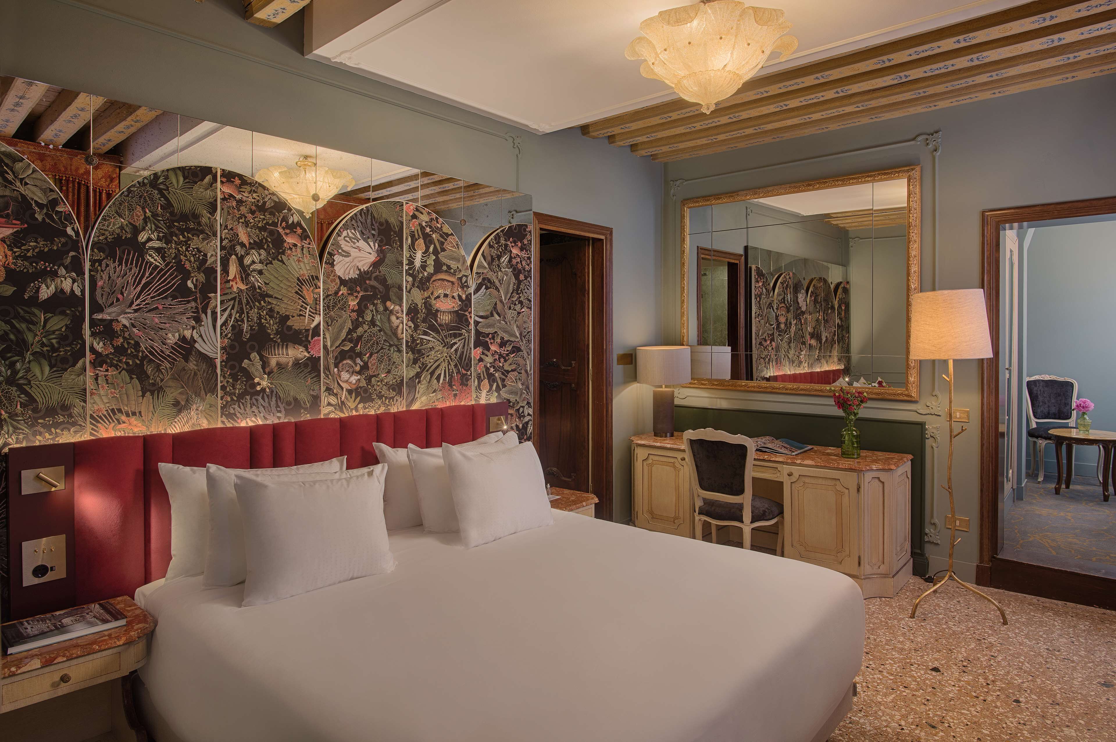 superior room | 1 bedroom, hypo-allergenic bedding, down duvets, minibar