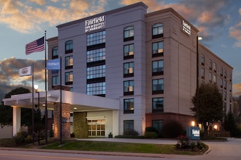Fairfield Inn & Suites by Marriott Charleston