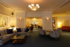 Bar (in der Unterkunft)