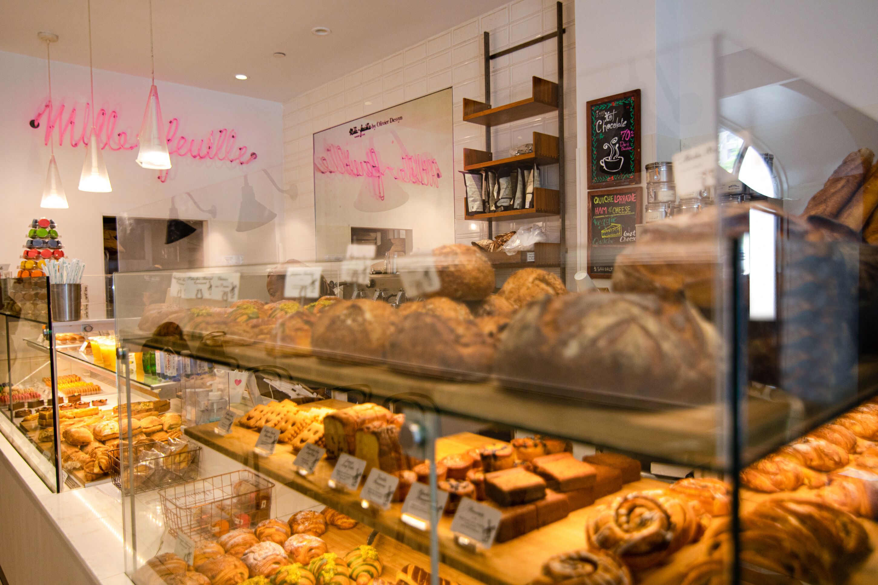 매일 테이크아웃 무료 아침 식사 포함