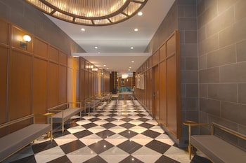 Hotel entrance and lobby at Hotel Belleclaire