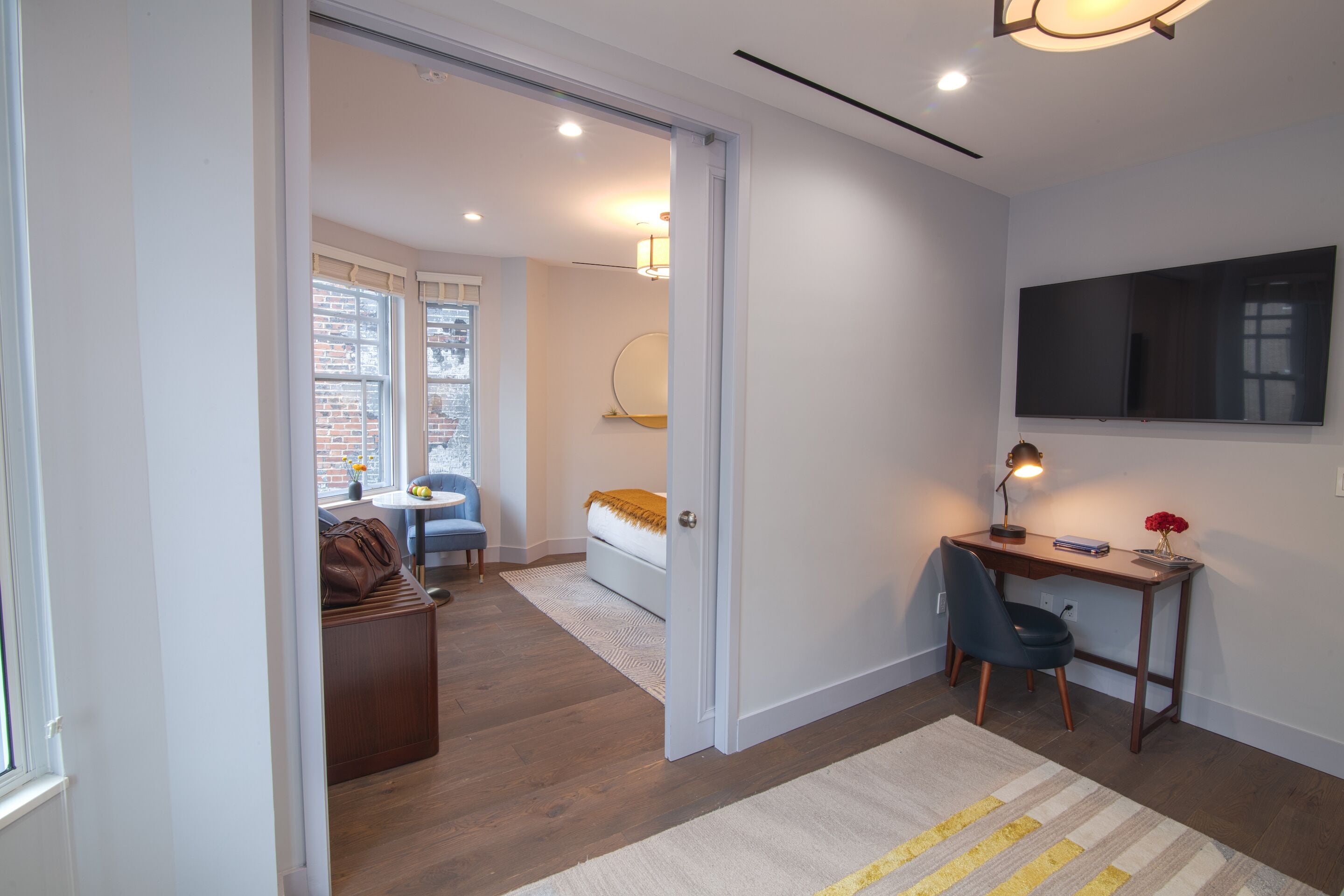 32-inch flat-screen tv with cable channels, tv, netflix