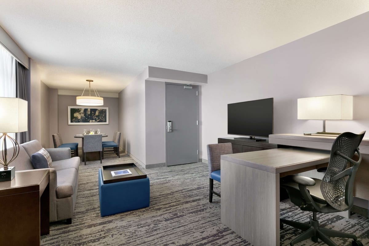 Suite, 2 lits doubles, Non-fumeurs. | 1 chambre, literie hypoallergénique, coffres-forts dans les chambres
