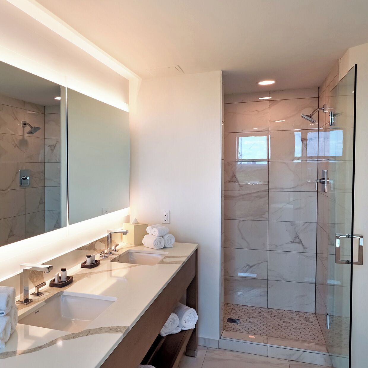 Junior Suite King | Bathroom