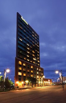 Hotel Exterior at Radisson Hotel & Suites Fallsview, ON