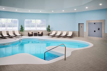 Pool (indoor) at Niagara Fallsview Hotel