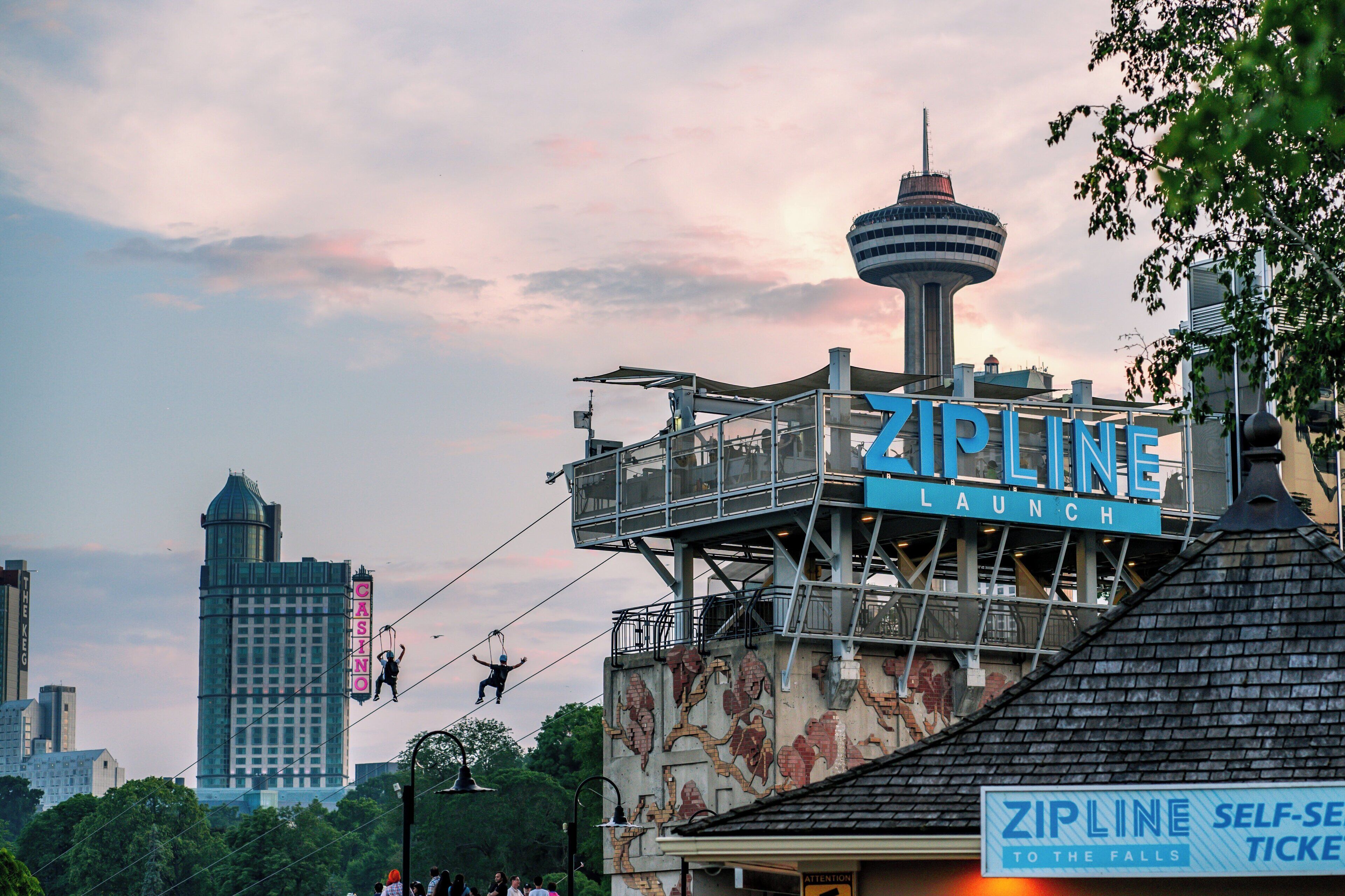 Photo - Niagara Fallsview Hotel & Suites