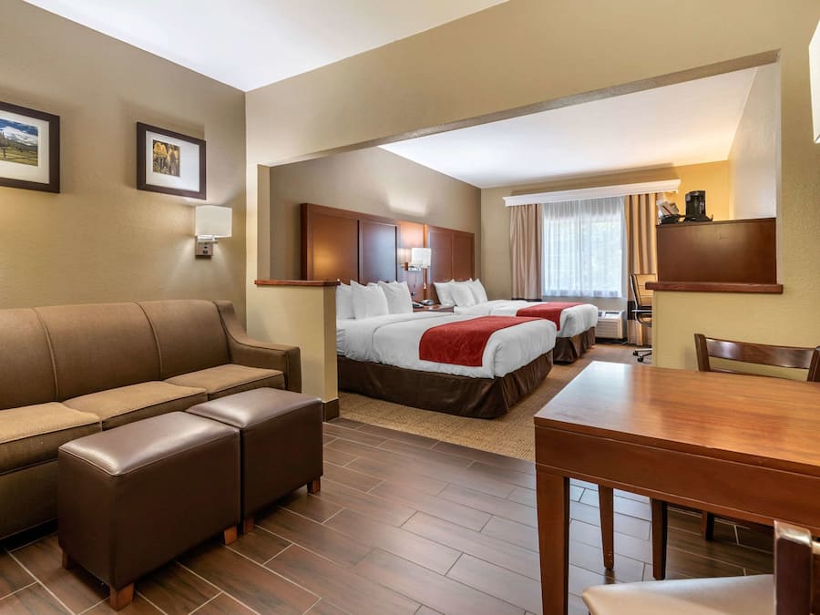 Ropa de cama de alta calidad, edredones de plumas, escritorio