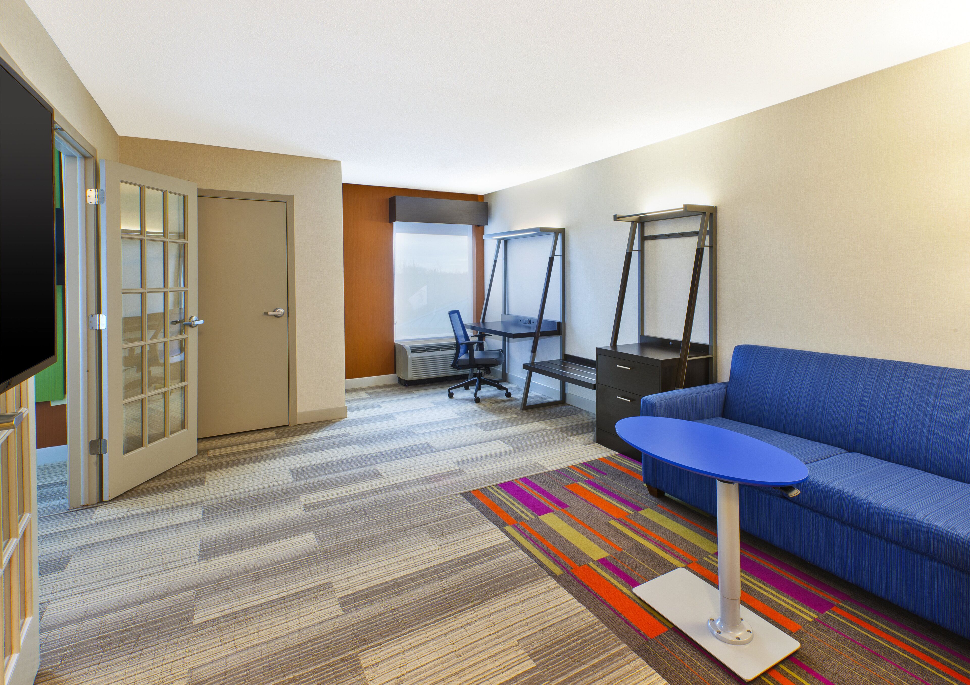 Photo - Holiday Inn Express Chicago Midway Airport