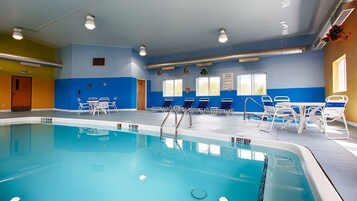 Piscine intérieure