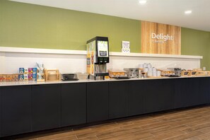 Free daily continental breakfast