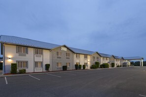Exterior - Spark by Hilton West Coxsackie (West Coxsackie)