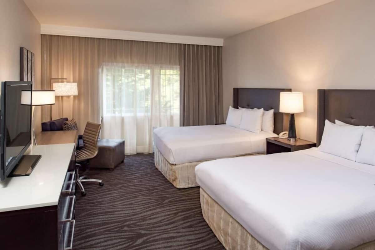 Premium bedding, pillowtop beds, in-room safe, iron/ironing board