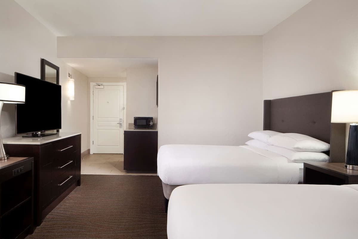 Premium bedding, pillowtop beds, in-room safe, iron/ironing board