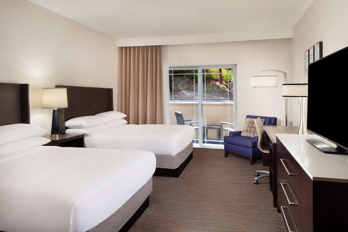 Premium bedding, pillowtop beds, in-room safe, iron/ironing board