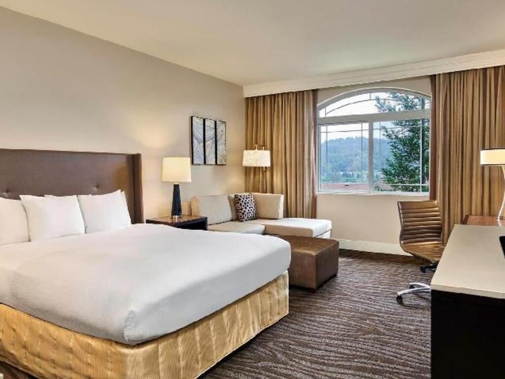 Premium bedding, pillow-top beds, in-room safe, iron/ironing board