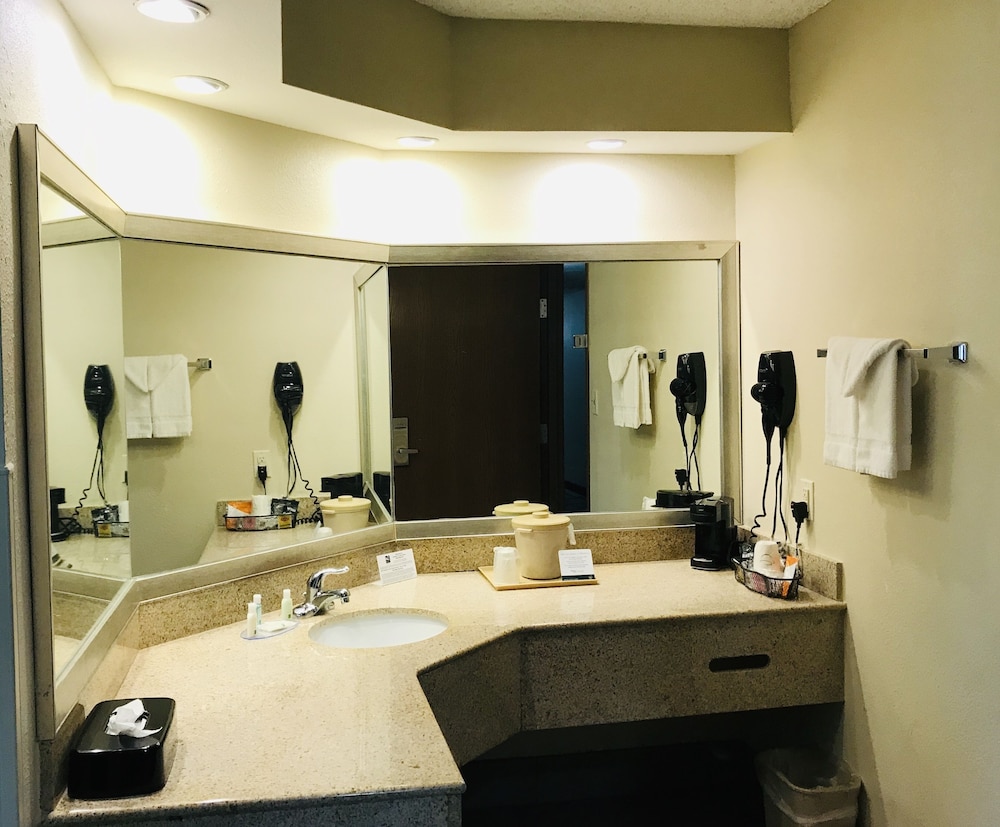 Quality Inn & Suites West Monroe photo 8