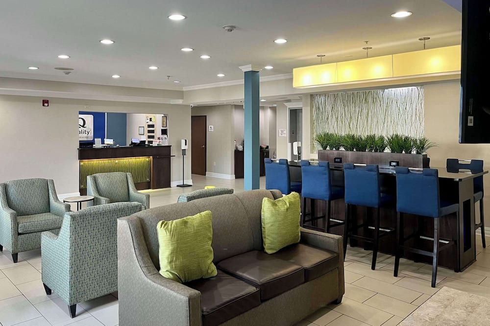 Quality Inn & Suites West Monroe