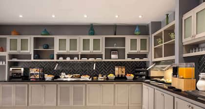 Hyatt Place Dulles Airport North