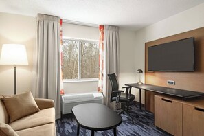 Premium bedding, in-room safe, desk, blackout curtains