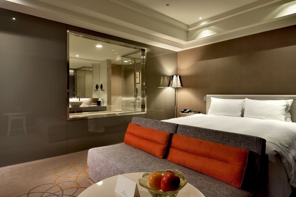 1 bedroom, in-room safe, desk, laptop workspace