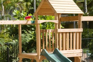 Außen-Kinderspielplatz