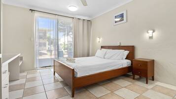 Habitación estándar, 1 cama de matrimonio | Vistas desde la habitación