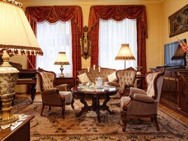 Sala de estar en el lobby