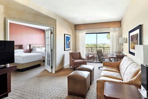Hypo-allergenic bedding, pillow-top beds, in-room safe, desk - Scottsdale Marriott at McDowell Mountains (Scottsdale)