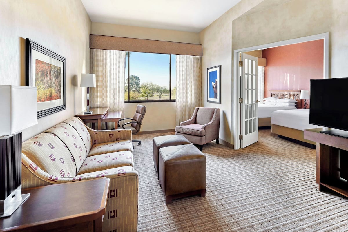 1 bedroom, hypo-allergenic bedding, pillow-top beds, in-room safe