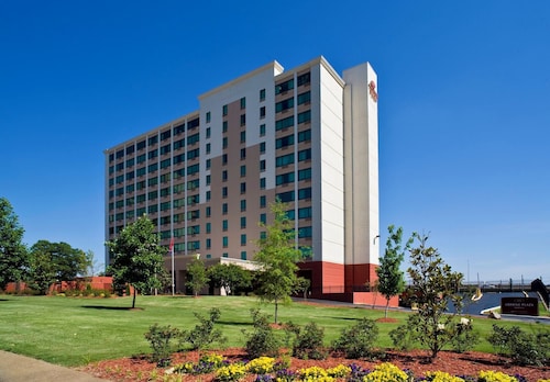 Crowne Plaza Memphis Downtown by IHG
