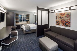 Suite, 1 Queen Bed, Non Smoking | Premium bedding, desk, iron/ironing board, free WiFi