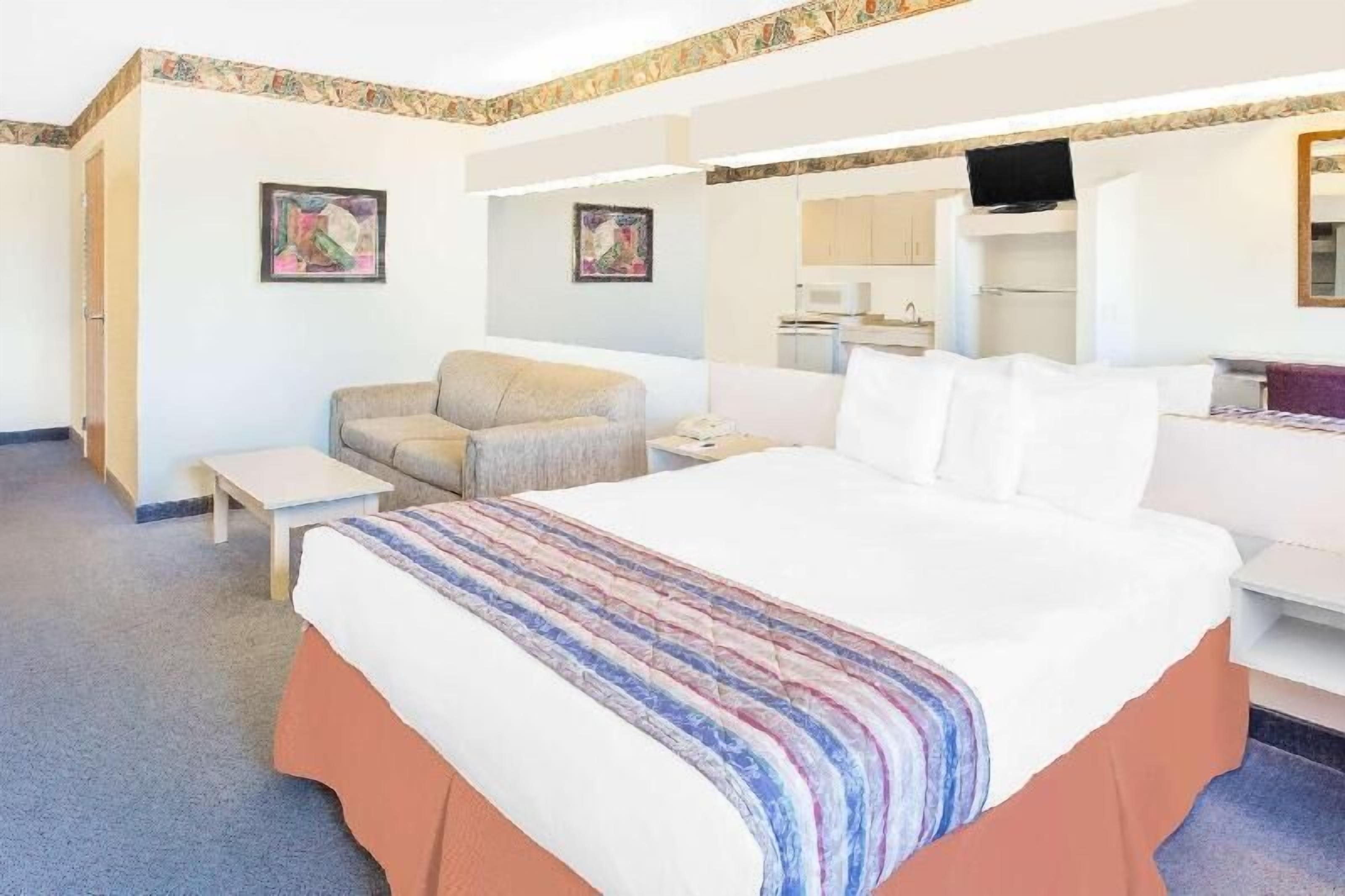 In-room safe, desk, free cribs/infant beds, rollaway beds